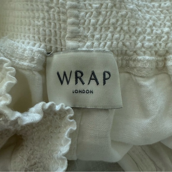 Wrap London Linen Elastic Waist Shorts Size 12 EUC - Picture 3 of 4